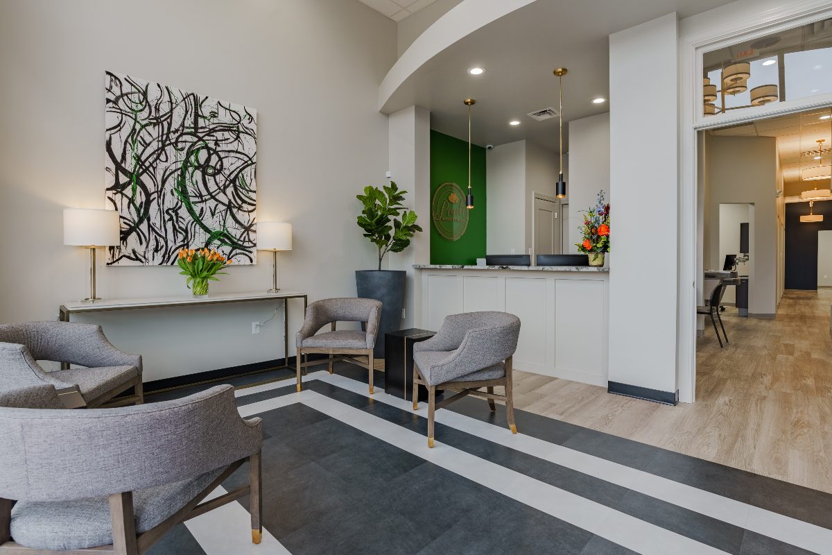 Teeth Whitening in Simpsonville Pearl Dental Studio